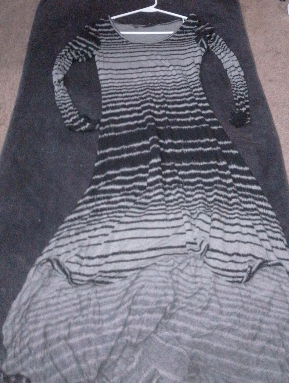 GUESS long sleeve dress